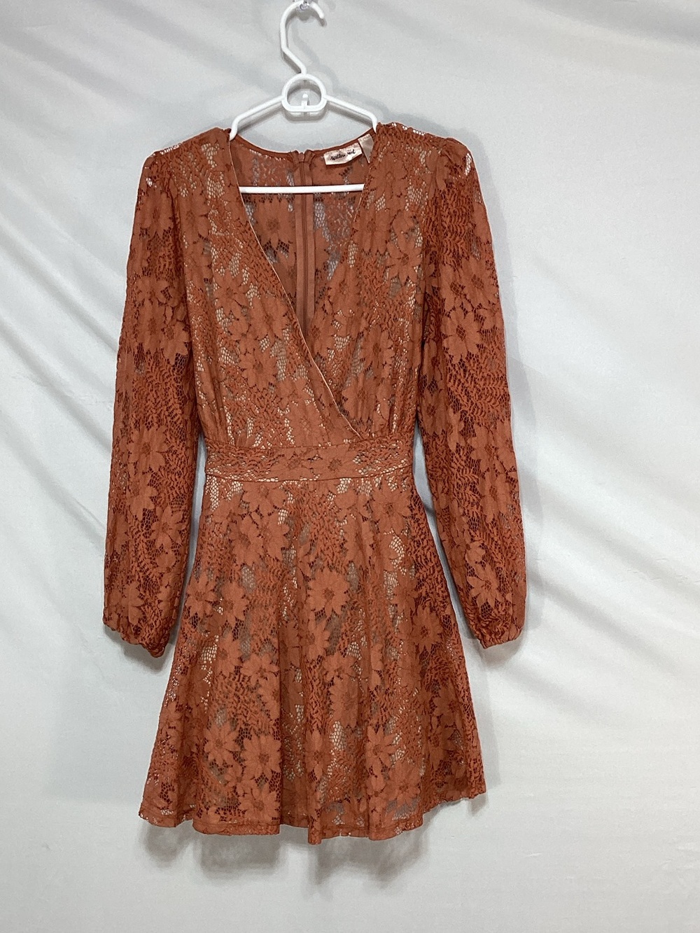 Willow+Root Lace Surplice Mini Dress in Rust Size large